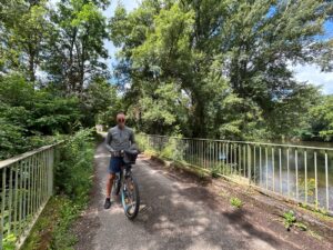 en vélo à Grezels