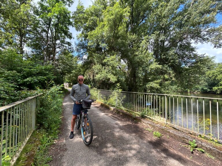 en vélo à Grezels