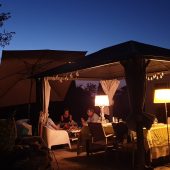 soirée d'été en terrasse